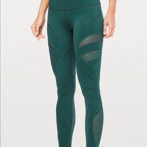 Lululemon teal mesh leggings